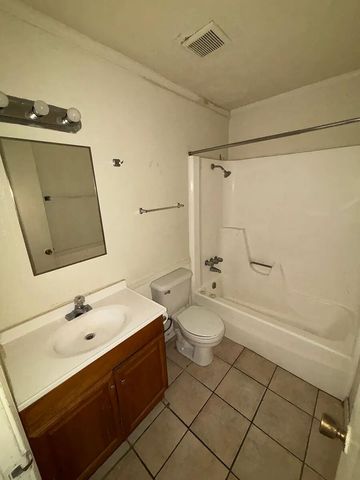 10905 Towner Avenue NE, Albuquerque, NM 87112