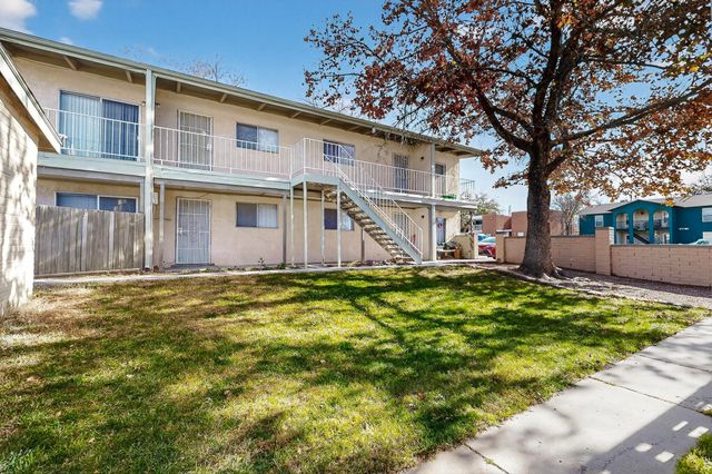 10905 Towner Avenue NE, Albuquerque, NM 87112