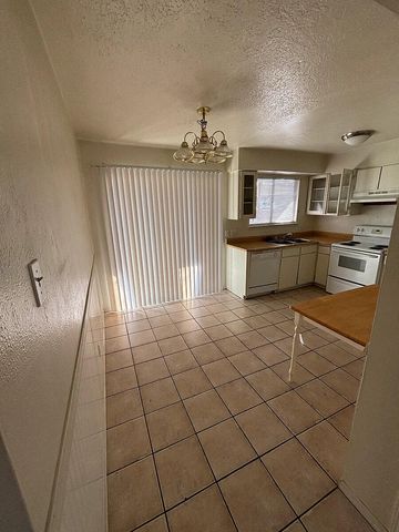 10905 Towner Avenue NE, Albuquerque, NM 87112