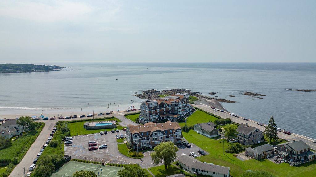 143 Beach Avenue 203, Kennebunk, ME 04043 — photo 3