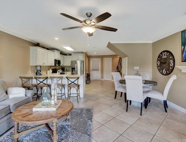 182 Villa Pt Apt B, Hot Springs, AR 71913