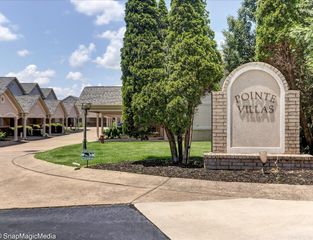 182 Villa Pt Apt B, Hot Springs, AR 71913
