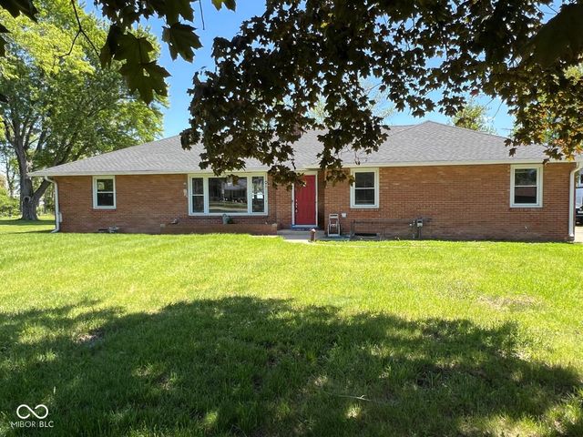 2071 S 600 W, New Palestine, IN 46163