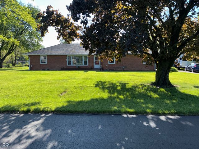 2071 S 600 W, New Palestine, IN 46163