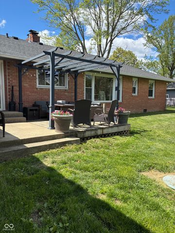 2071 S 600 W, New Palestine, IN 46163