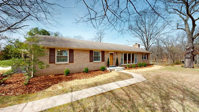 4334 Louise Rd, Cumberland Furnace, TN 37051