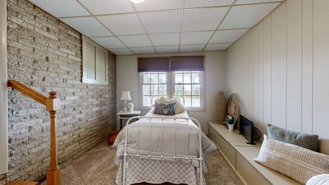 4334 Louise Rd, Cumberland Furnace, TN 37051