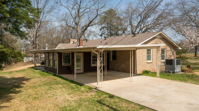 4334 Louise Rd, Cumberland Furnace, TN 37051