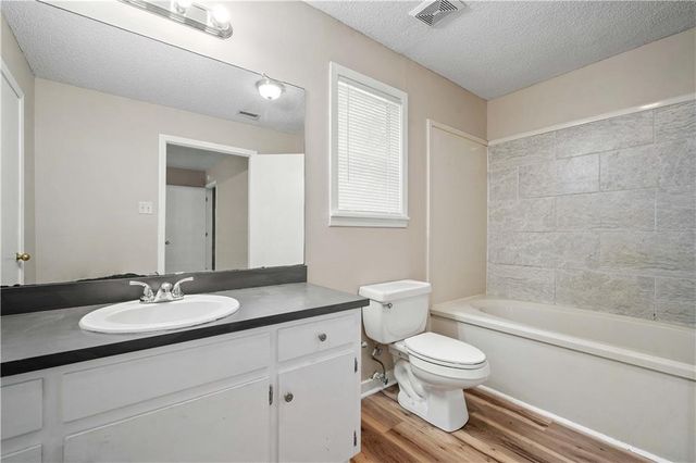 5931 Westhaven Drive S, Mobile, AL 36608