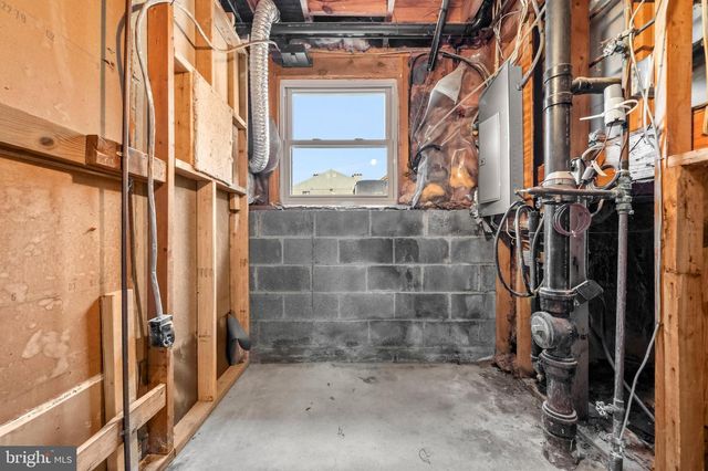 452 CENTER ST, Frederick, MD 21701