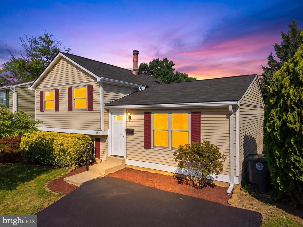 452 CENTER ST, Frederick, MD 21701