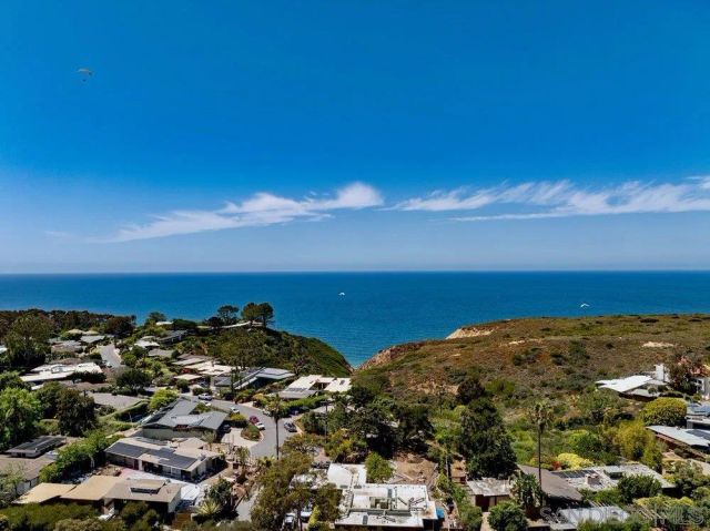 9520 Poole St, La Jolla, CA 92037