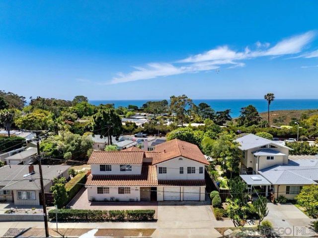 9520 Poole St, La Jolla, CA 92037