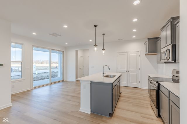 9086 Anthem Avenue, Plainfield, IN 46168