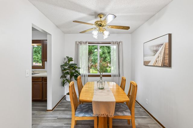 10665 Hummingbird Street NW, Coon Rapids, MN 55433