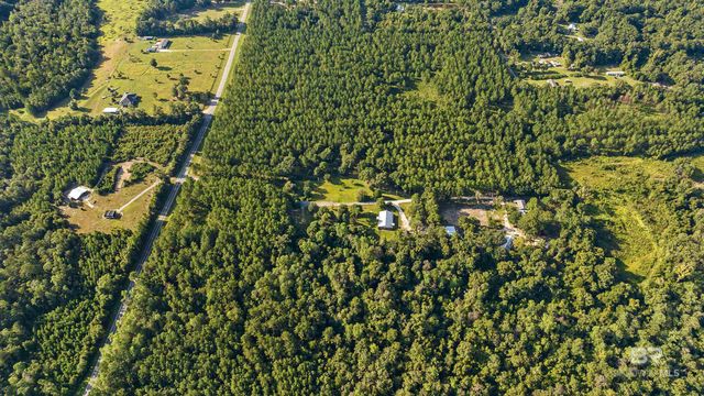 9350 Tompkins Road, Stockton, AL 36579