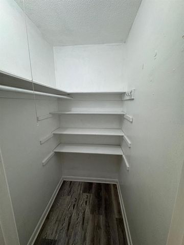 2211 SUNNY VIEW DR, Oviedo, FL 32765