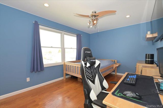 46 Scott Street, Massapequa Park, NY 11762