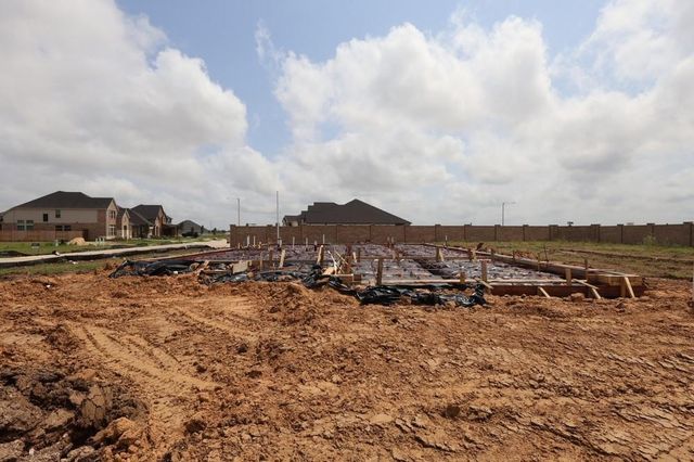 12421 Mead Grove Drive, Texas City, TX 77591