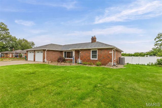 1202 Belleville Street, Lebanon, IL 62254