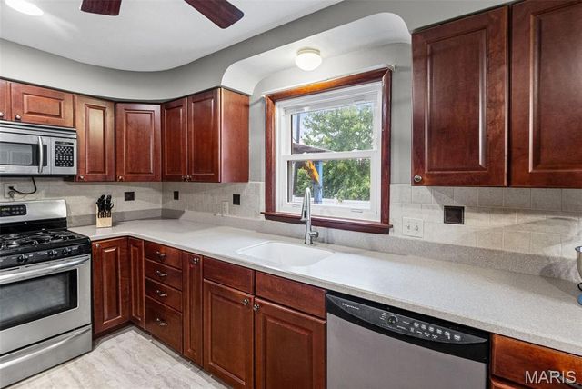 1202 Belleville Street, Lebanon, IL 62254