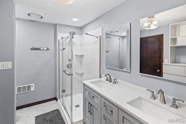 1202 Belleville Street, Lebanon, IL 62254