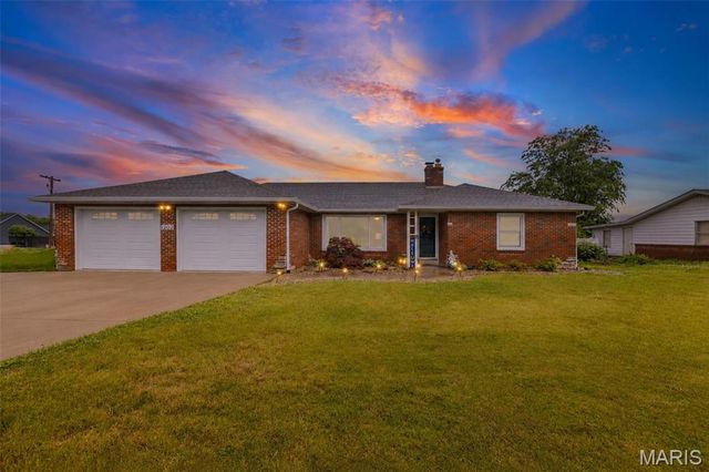 1202 Belleville Street, Lebanon, IL 62254