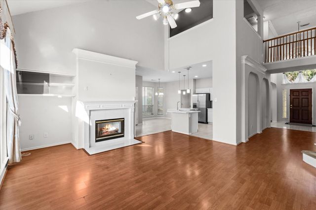 3914 Clarestone Drive, Pearland, TX 77584