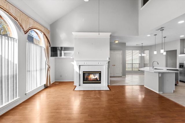 3914 Clarestone Drive, Pearland, TX 77584