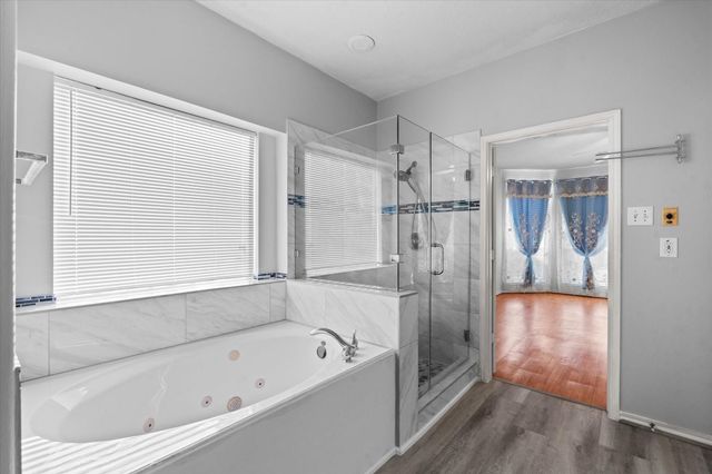 3914 Clarestone Drive, Pearland, TX 77584