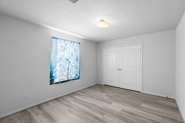 3914 Clarestone Drive, Pearland, TX 77584