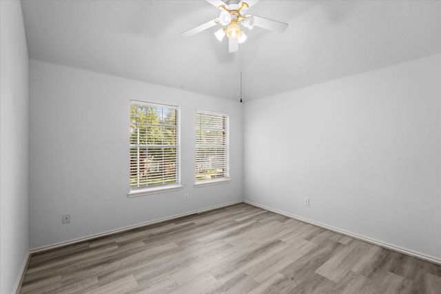 3914 Clarestone Drive, Pearland, TX 77584