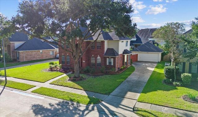 3914 Clarestone Drive, Pearland, TX 77584