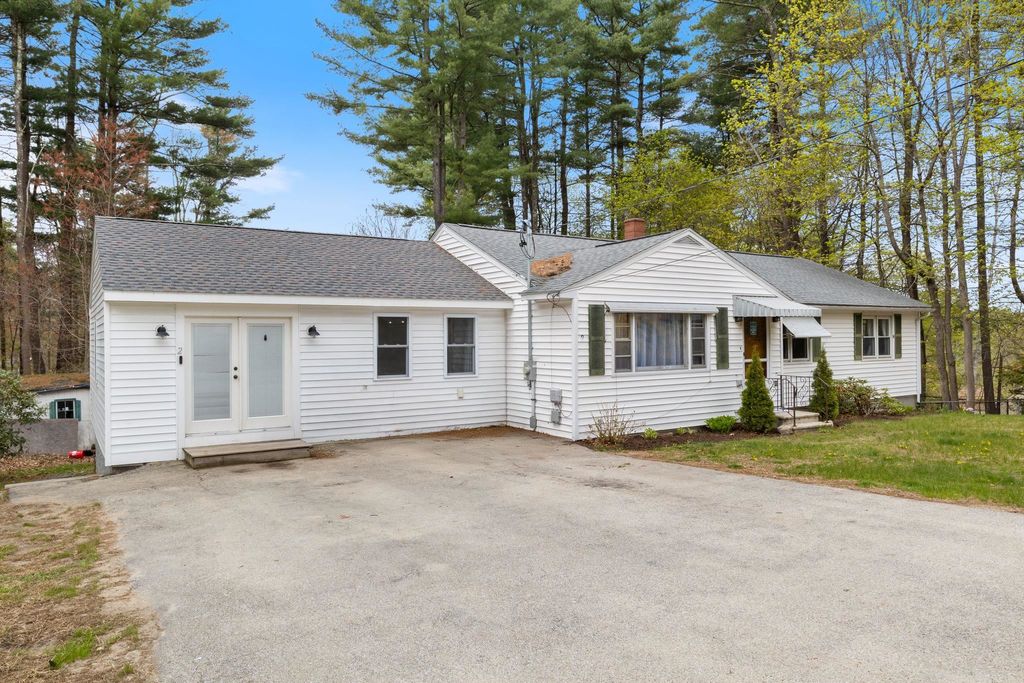 2 Marblehead Road, Windham, NH 03087