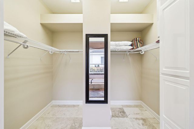 1464 Baytowne Avenue, Miramar Beach, FL 32550