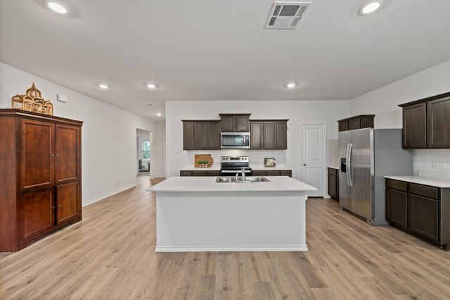 943 Buttercup Drive, Pilot Point, TX 76258