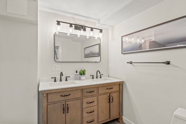 11 Pershing Drive, Falmouth, MA 02536