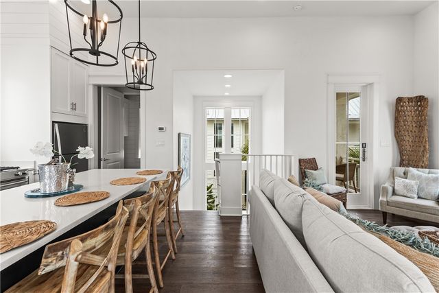 214 Sunset Ave 5, Port Aransas, TX 78373