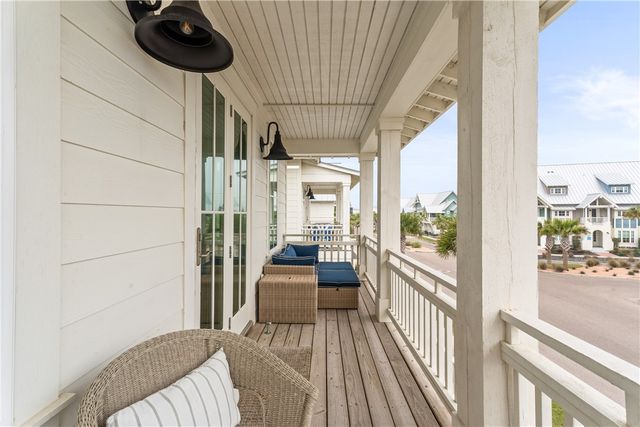 214 Sunset Ave 5, Port Aransas, TX 78373