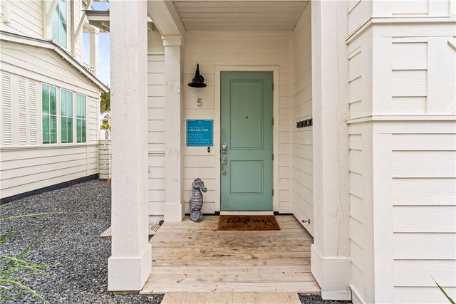 214 Sunset Ave 5, Port Aransas, TX 78373