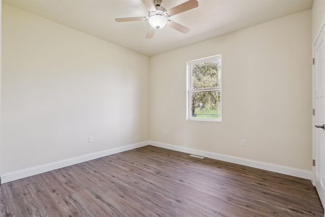 108 Ogden Avenue, Waterloo, IA 50707