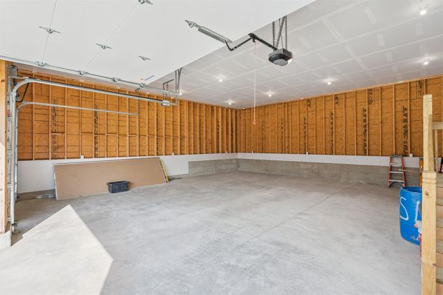 108 Ogden Avenue, Waterloo, IA 50707