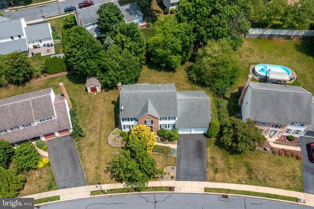 111 STATES AVE, Sinking Spring, PA 19608