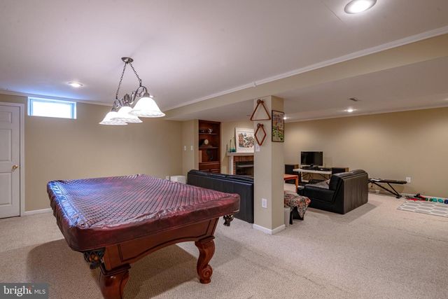 111 STATES AVE, Sinking Spring, PA 19608