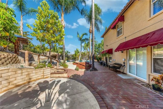 1542 El Paso, Norco, CA 92860