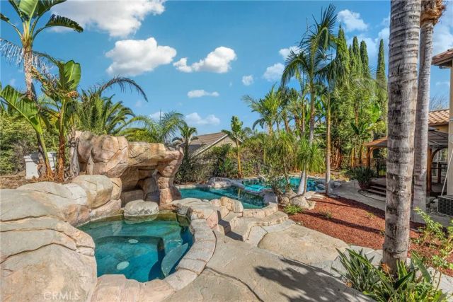 1542 El Paso, Norco, CA 92860