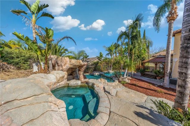 1542 El Paso, Norco, CA 92860