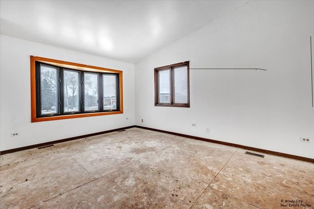 3 Sheehan Drive, Lake Villa, IL 60046