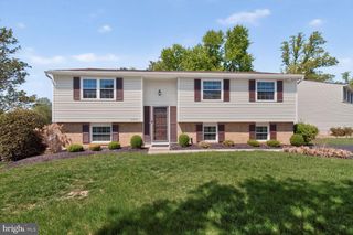 2806 LOGWAY RD, Vienna, VA 22181