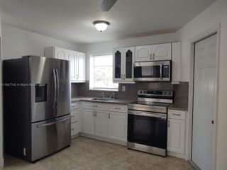 1611 NE Miami Gardens Dr 212, Miami, FL 33179